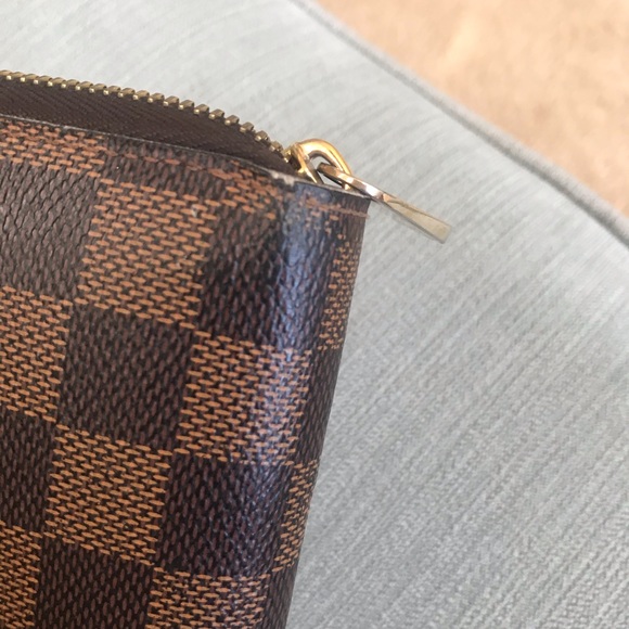 Louis Vuitton Zippy Wallet - Picture 4 of 5
